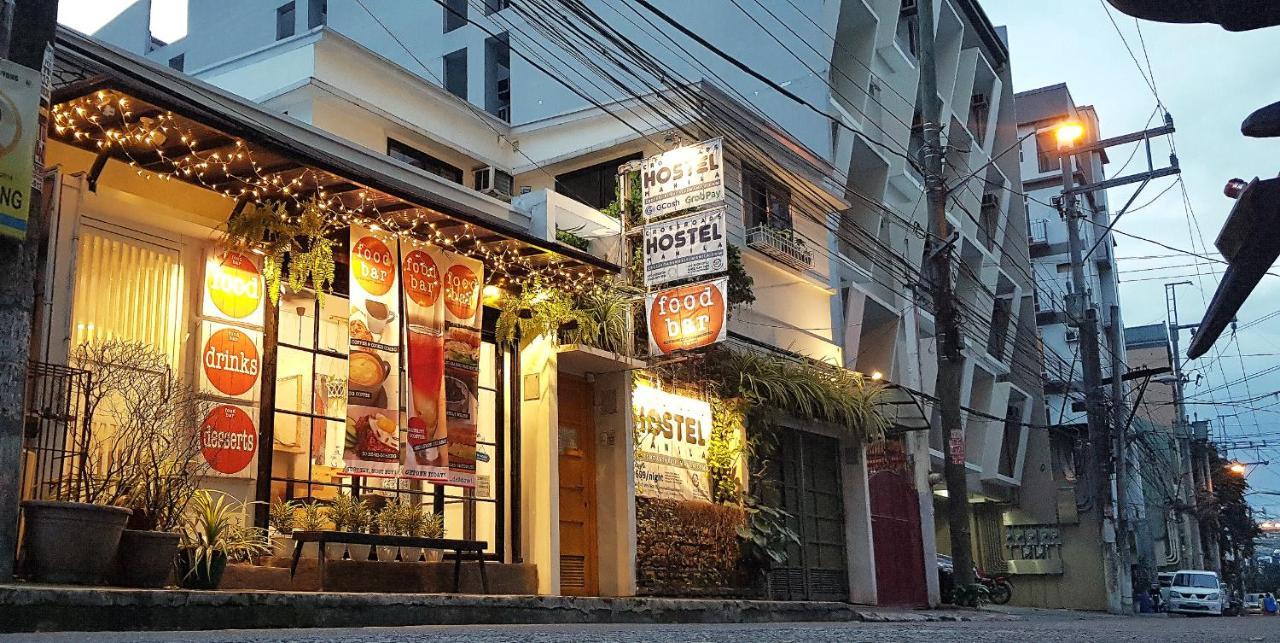Crossroads Hostel Manila Mandaluyong Exterior foto