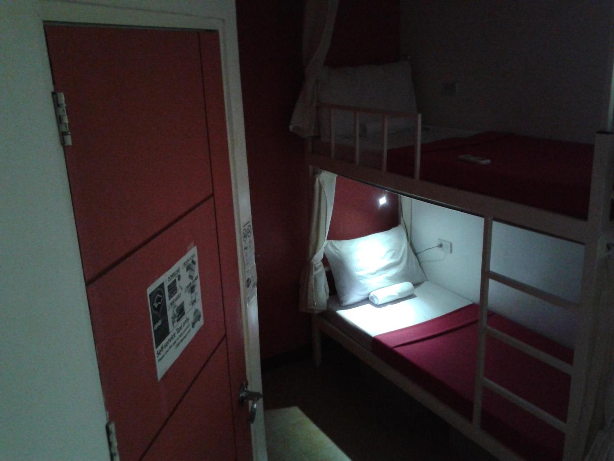 Crossroads Hostel Manila Mandaluyong Zimmer foto