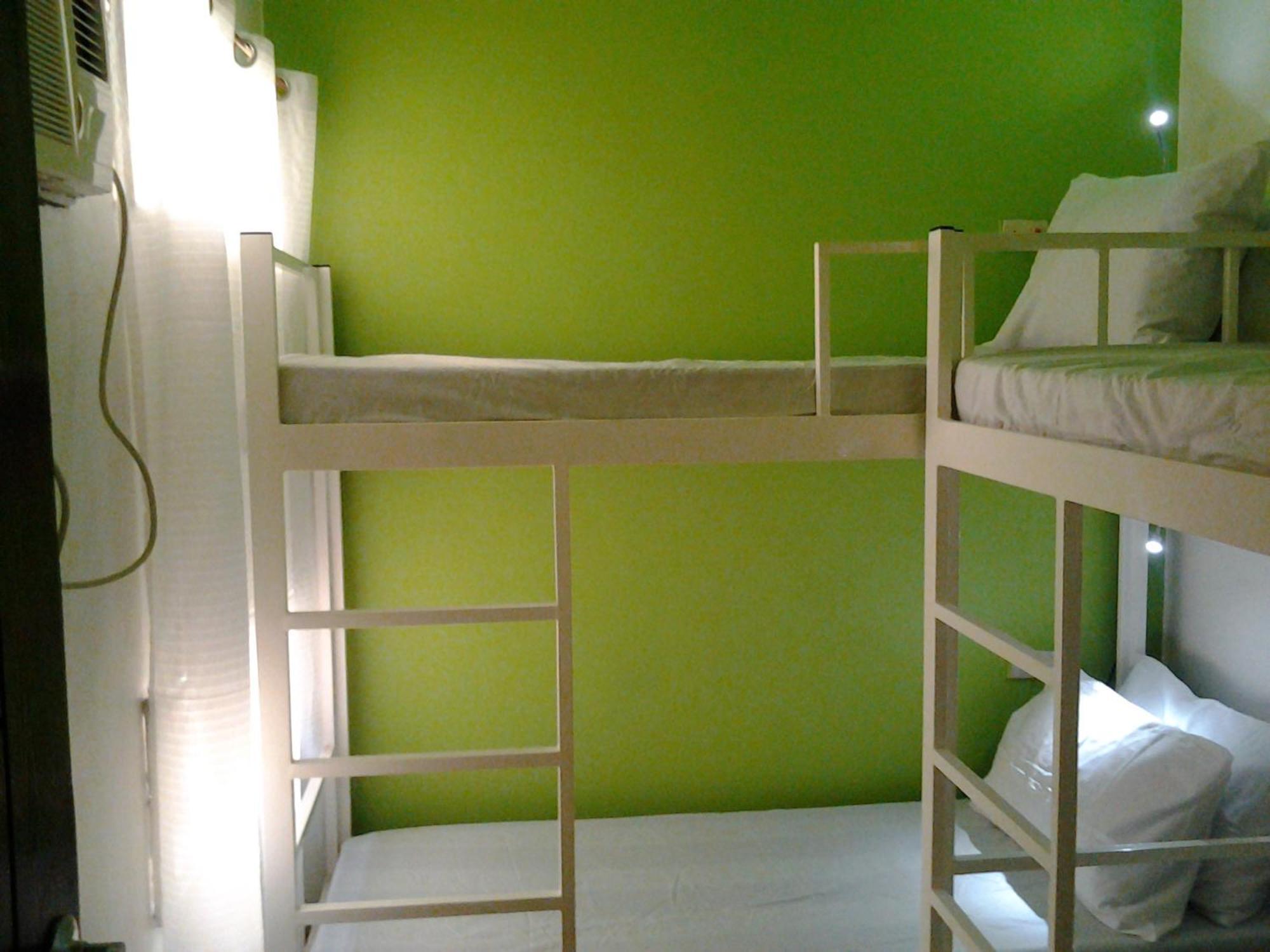 Crossroads Hostel Manila Mandaluyong Zimmer foto