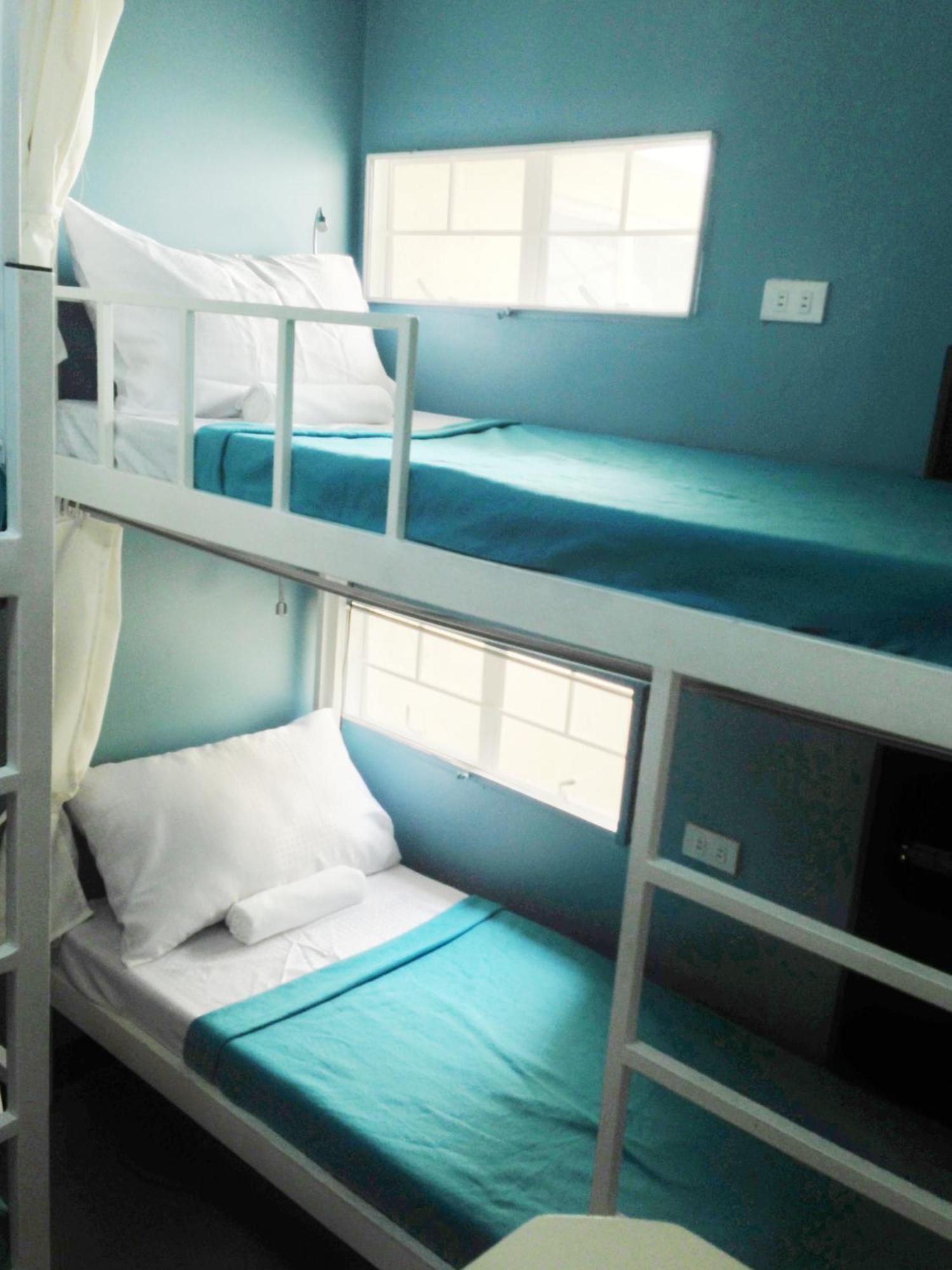 Crossroads Hostel Manila Mandaluyong Zimmer foto